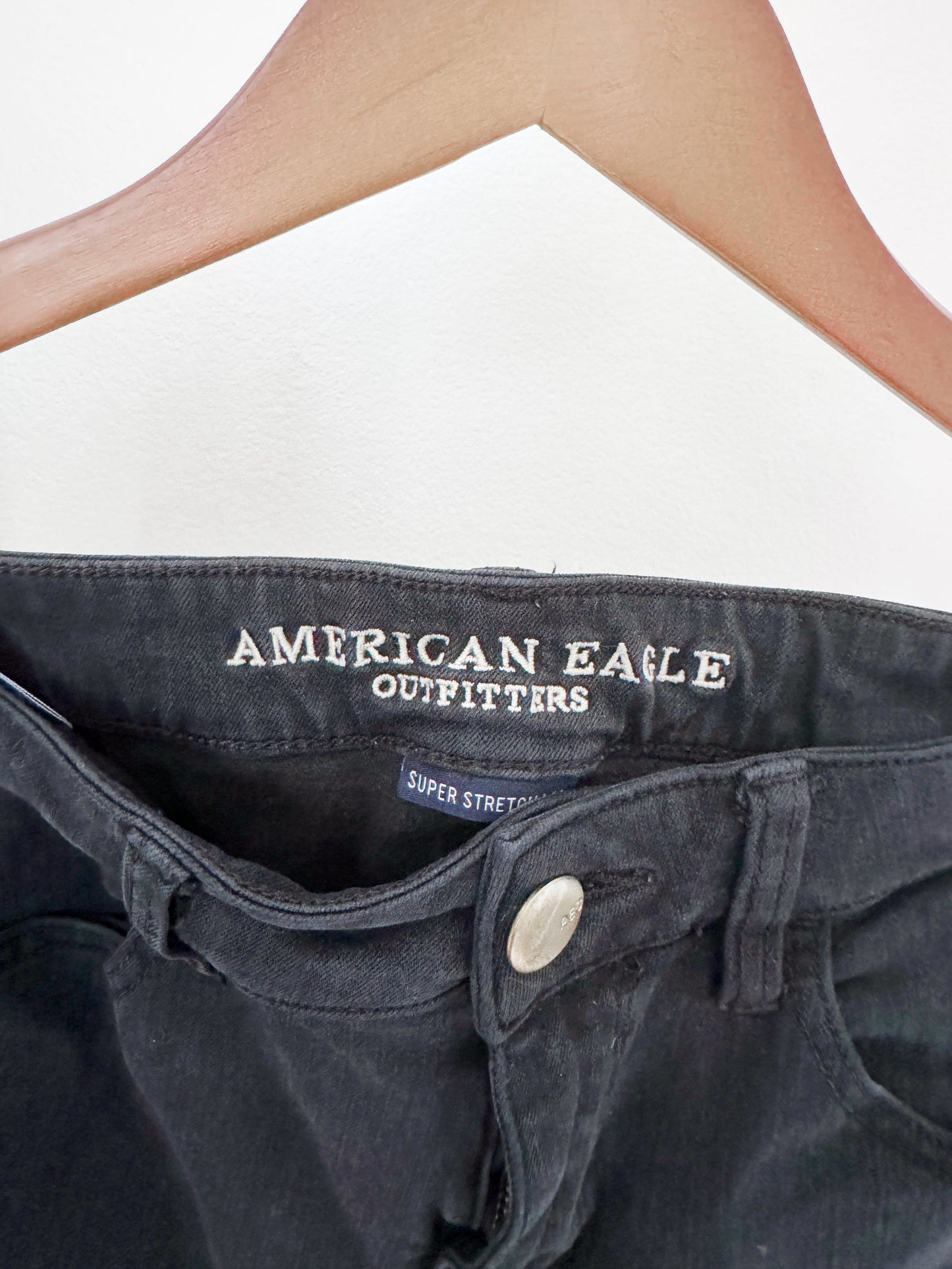 Black American Eagle jeans size 8 women’s