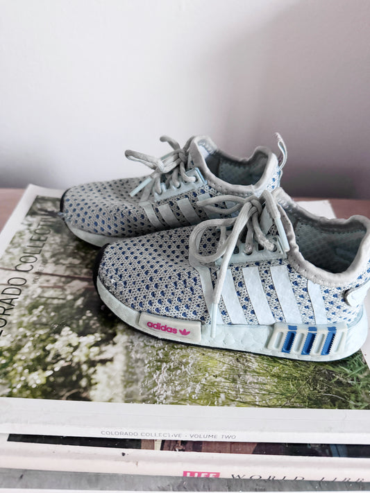 Adidas nmd r1 “almost blue” 8C