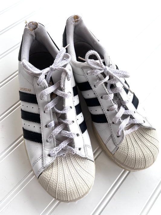 Womens Adidas superstar shoes Women’s 5.5