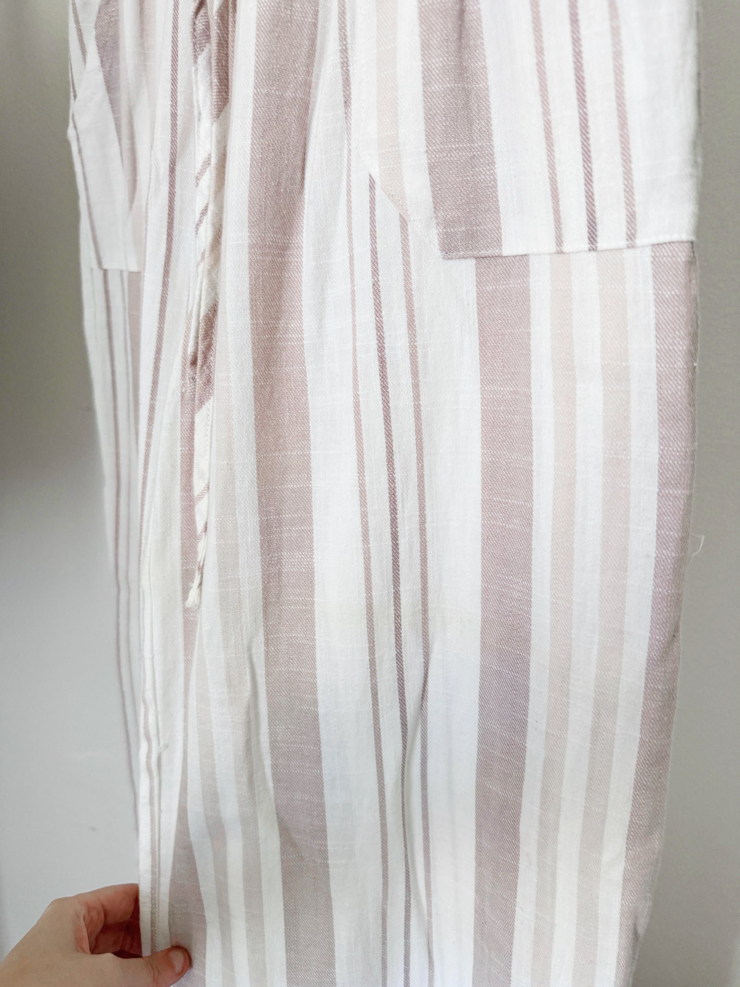 Hot kiss linen blend striped pants size small