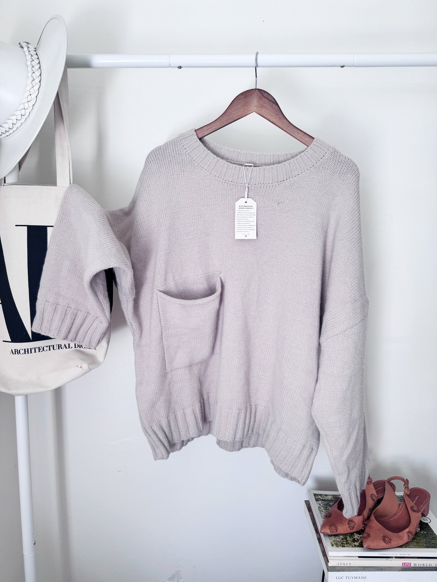 Chunky beige oversized sweater with pocket XXL