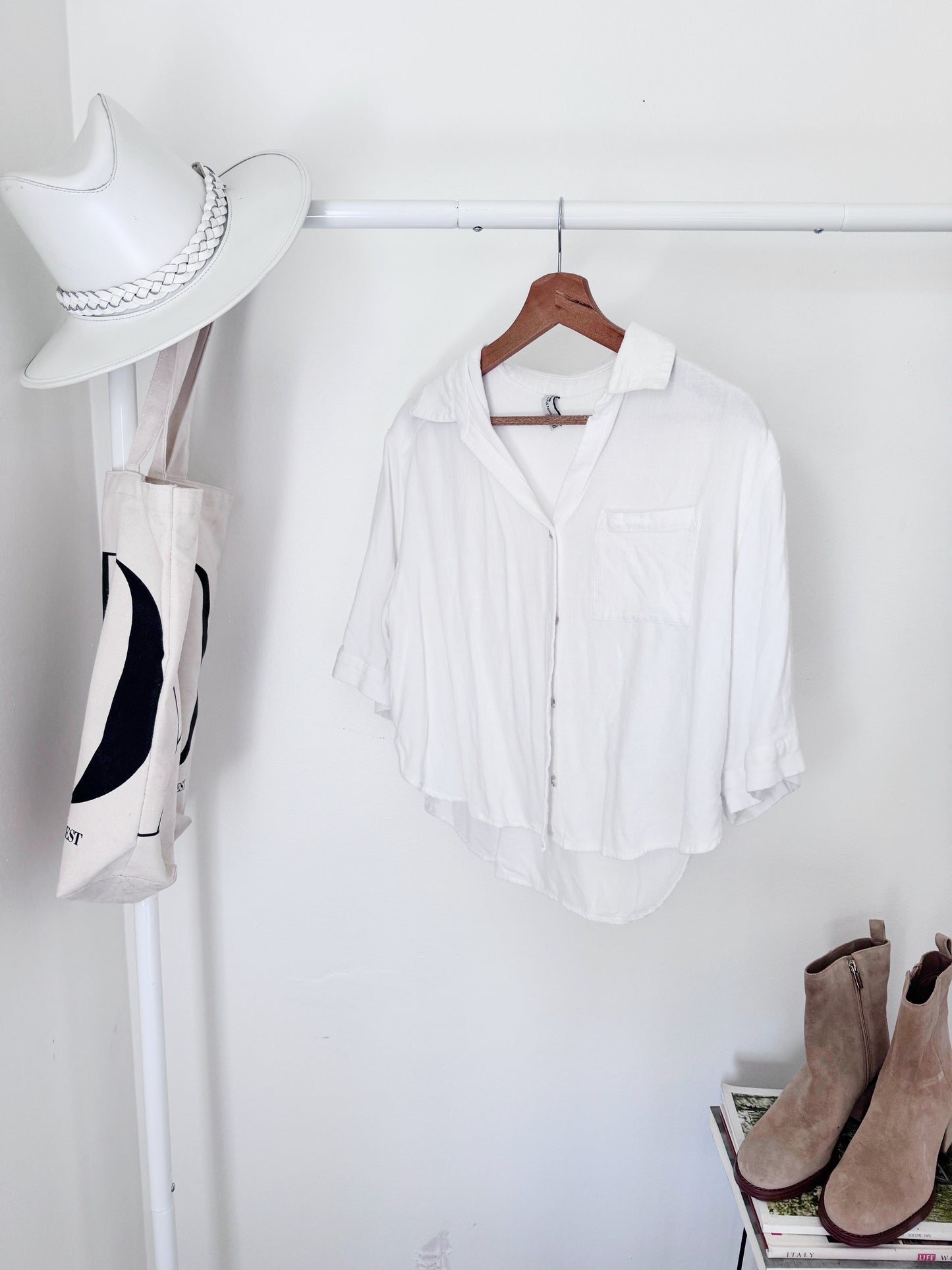 Lightweight white collared blouse size small