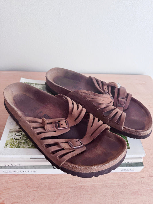 Birkenstocks brown sandals 11 women’s